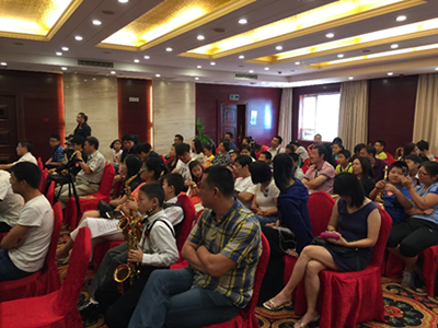 2016“J9九游会之星”管乐卡拉OK大赛－－北京里歌决赛暨于鑫老师萨克斯大师班成功举办